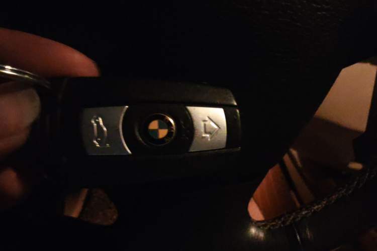 Used BMW X5 2011 xDrive35i Leading Model Vehicle Key