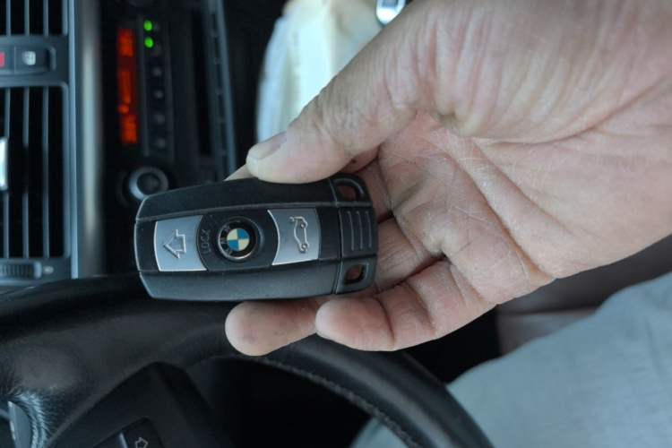 Used BMW X5 2011 xDrive35i Luxury Model Vehicle Key