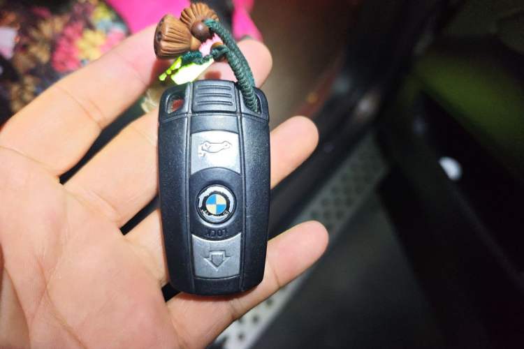Used BMW X5 2011 xDrive35i Leading Model Vehicle Key