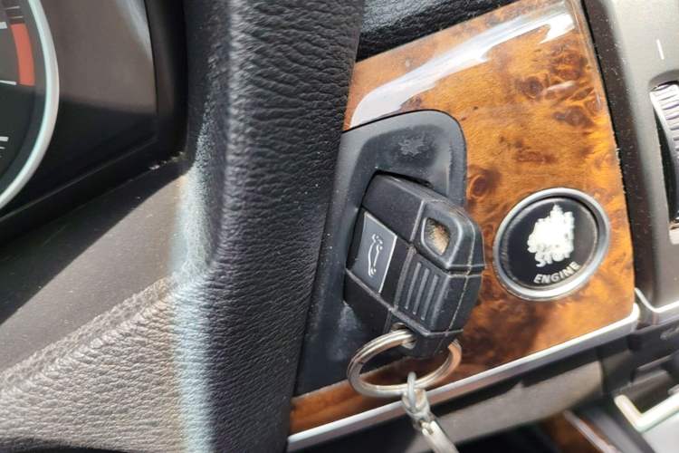 Used BMW X5 2011 xDrive35i Leading Model Vehicle Key