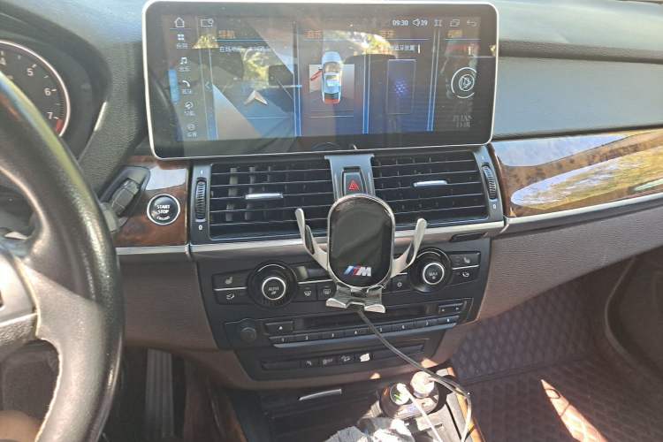 Used BMW X5 2011 xDrive35i Leading Model Audio And AC Panel