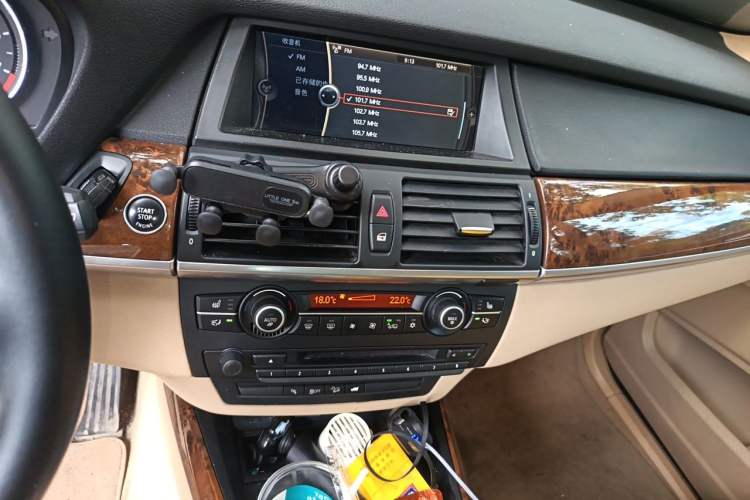 Used BMW X5 2011 xDrive35i Luxury Model Audio And AC Panel