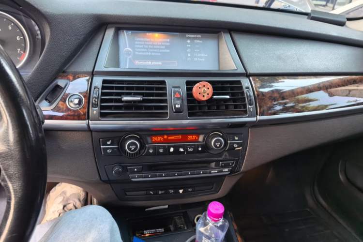 Used BMW X5 2011 xDrive35i U.S. specification Audio And AC Panel