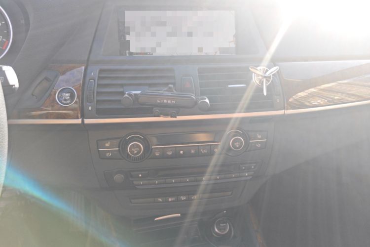 Used BMW X5 2011 xDrive35i Luxury Model Audio And AC Panel