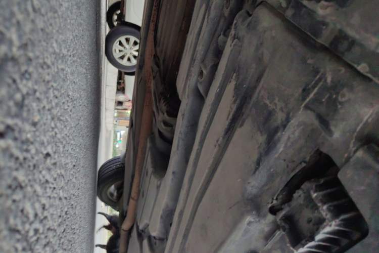 Used BMW X5 2011 xDrive35i Leading Model Chassis Front Left