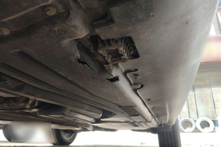 Used BMW X5 2011 xDrive35i Leading Model Chassis Front Left