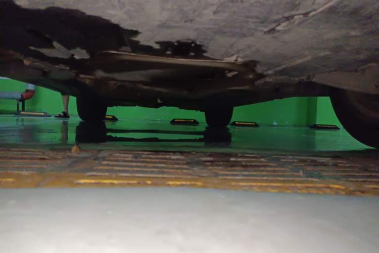 Used BMW X5 2011 xDrive35i Leading Model Chassis Front