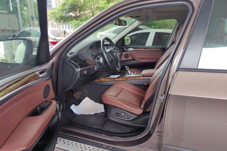 Used BMW X5 2011 xDrive35i Leading Model Driver Seat