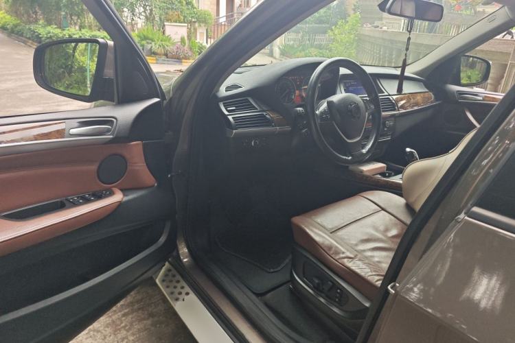 Used BMW X5 2011 xDrive35i Luxury Model Driver Seat