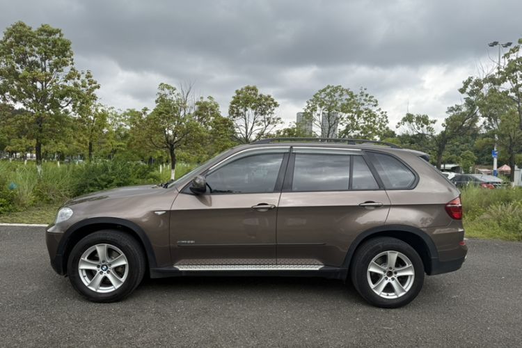 Used BMW X5 2011 xDrive35i Leading Model Exterior 4