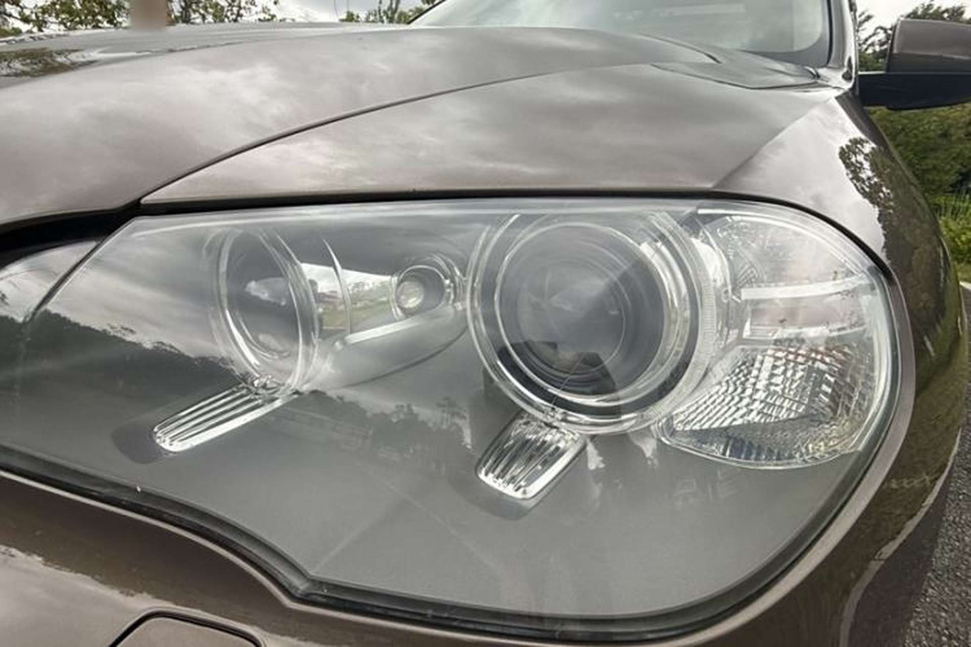 Used BMW X5 2011 xDrive35i Leading Model Exterior 6