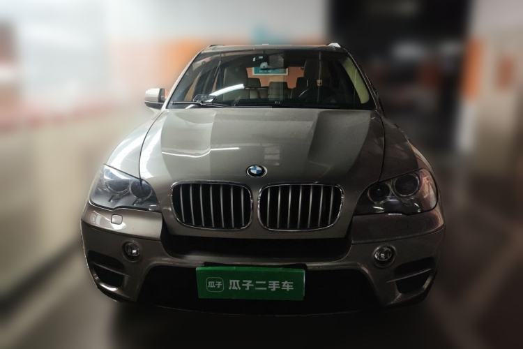 Used BMW X5 2011 xDrive35i Luxury Edition Front