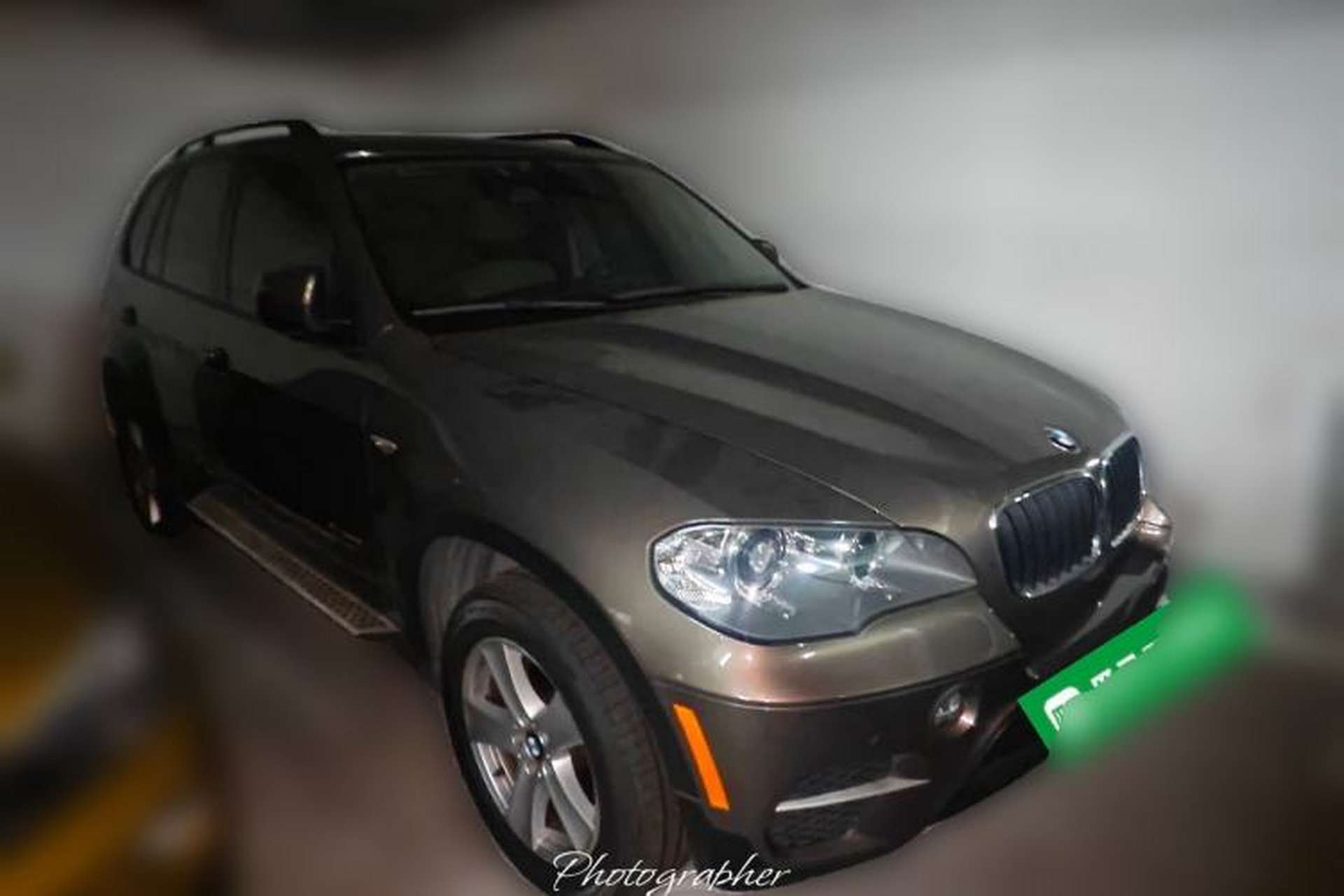 Used BMW X5  Front Right 45 Deg