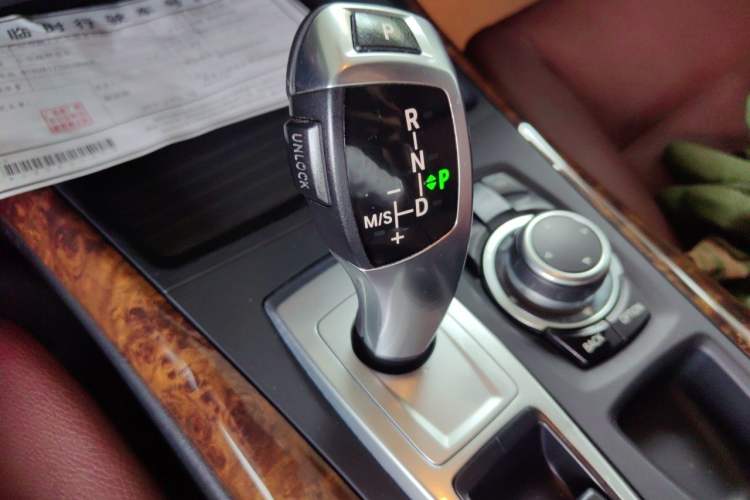 Used BMW X5 2011 xDrive35i Leading Model Gear Lever