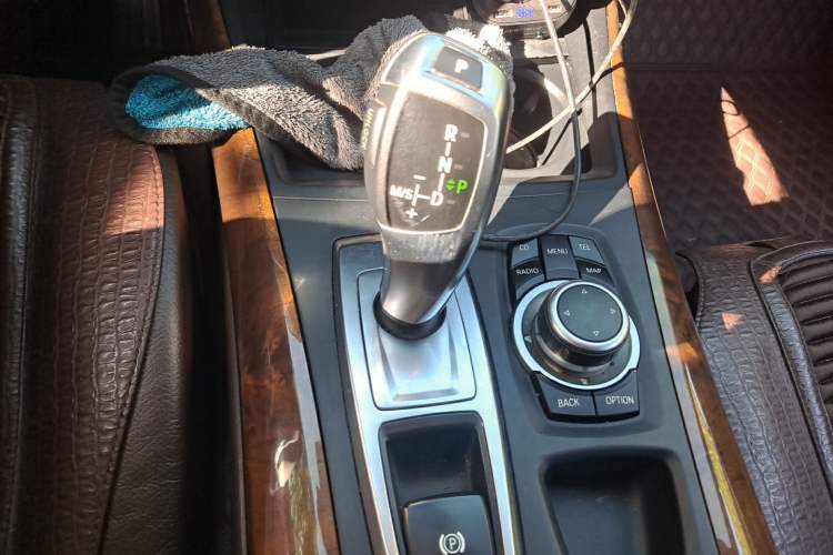 Used BMW X5 2011 xDrive35i Leading Model Gear Lever