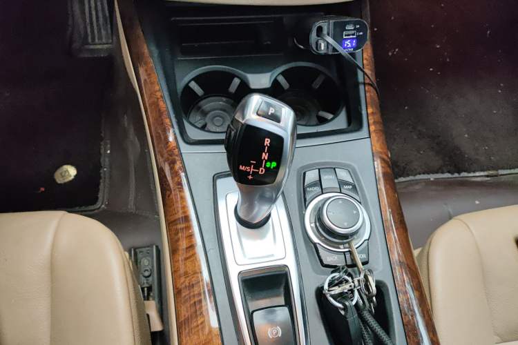 Used BMW X5 2011 xDrive35i Luxury Model Gear Lever