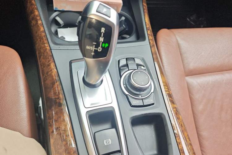 Used BMW X5 2011 xDrive35i Luxury Model Gear Lever