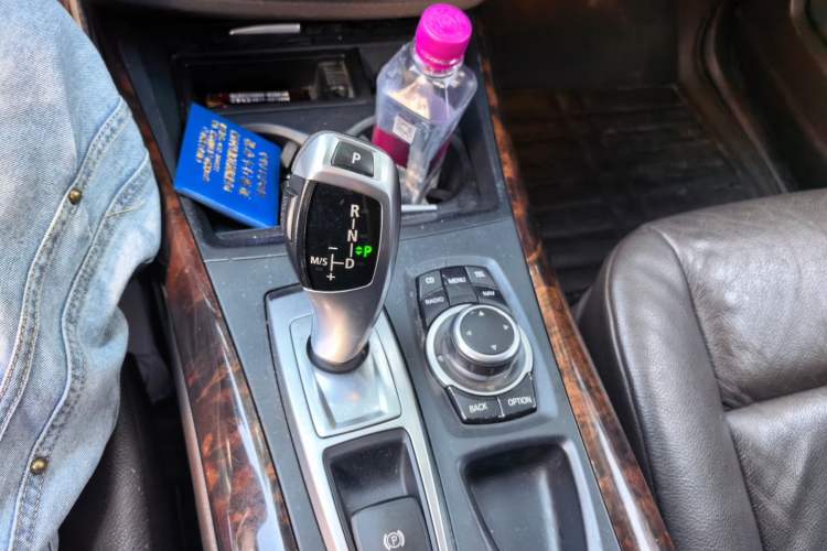 Used BMW X5 2011 xDrive35i U.S. specification Gear Lever