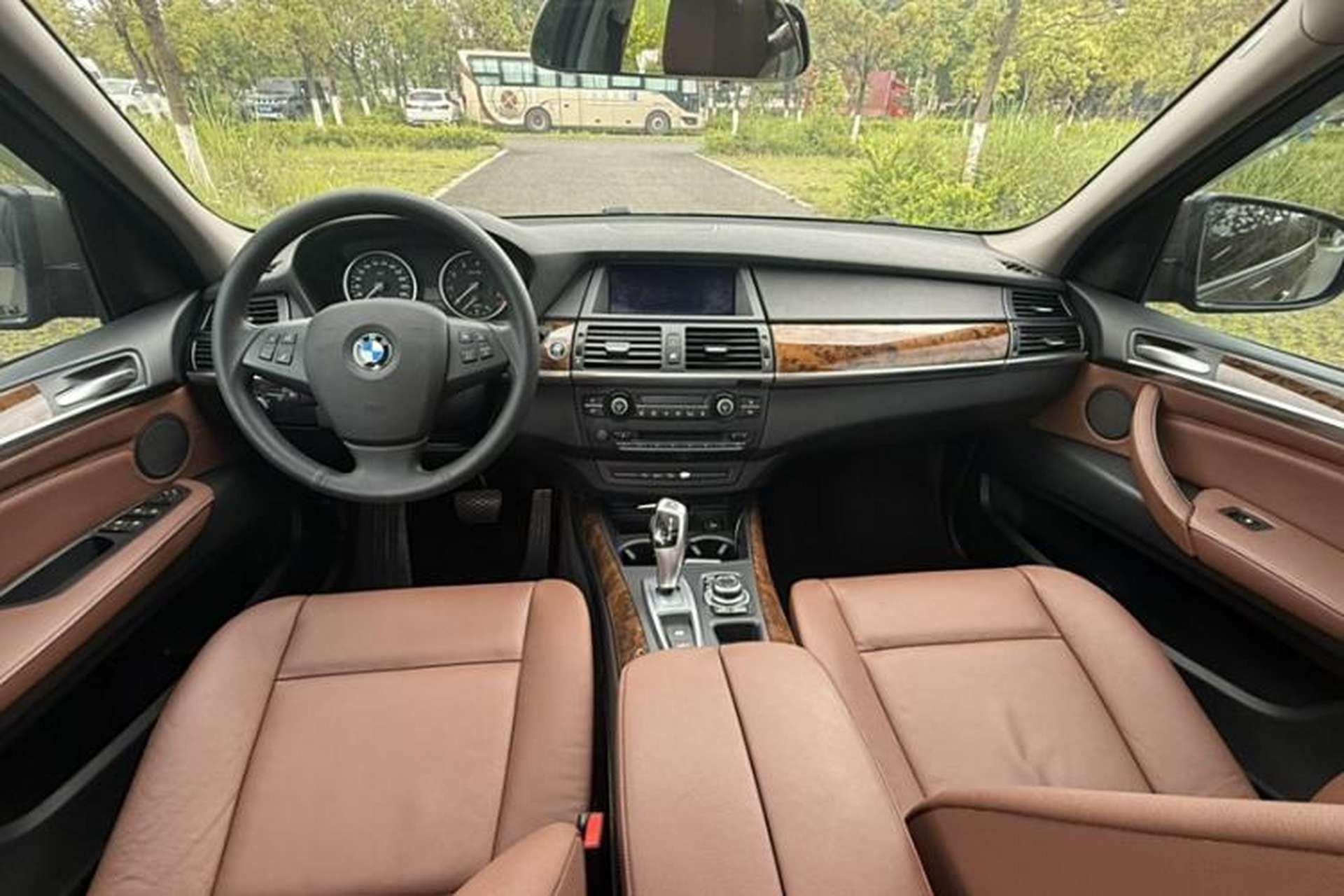 Used BMW X5 2011 xDrive35i Leading Model Interior 8