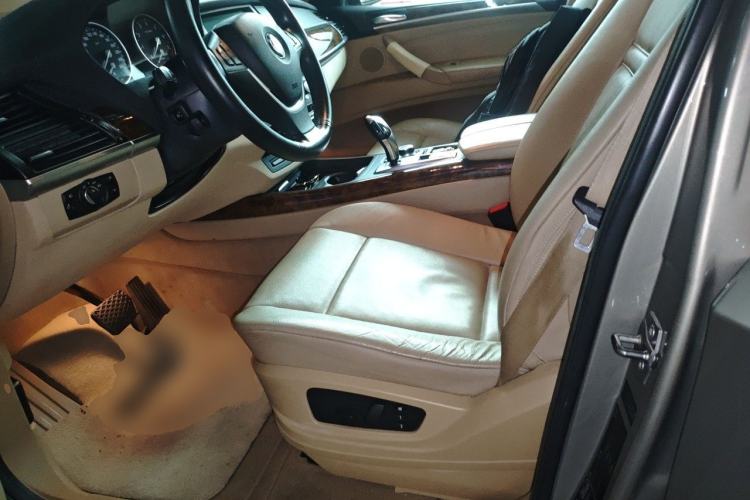 Used BMW X5 2011 xDrive35i Luxury Edition Left Front Seat