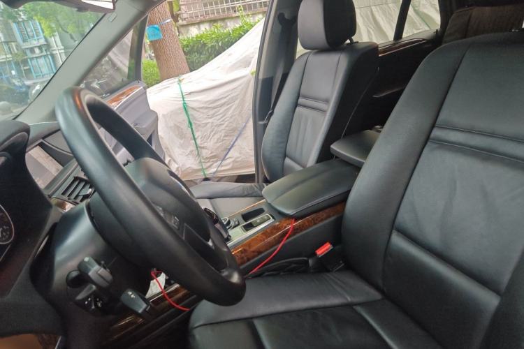 Used BMW X5 2011 xDrive35i Luxury Model Left Front Seat