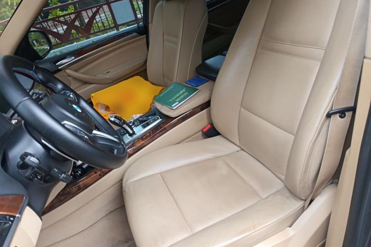 Used BMW X5 2011 xDrive35i Luxury Model Left Front Seat