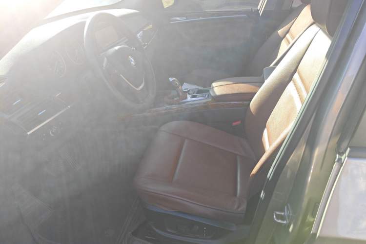 Used BMW X5 2011 xDrive35i Luxury Model Left Front Seat