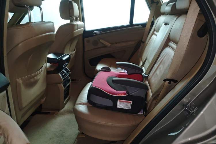 Used BMW X5 2011 xDrive35i Luxury Edition Left Rear Seat