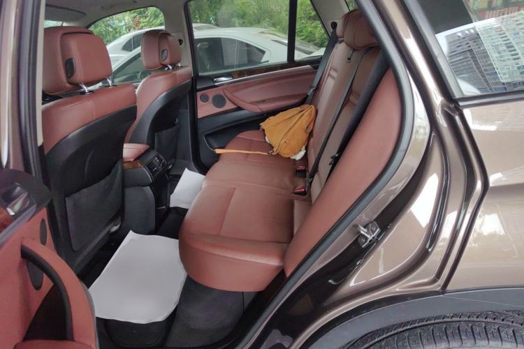 Used BMW X5 2011 xDrive35i Leading Model Left Rear Seat