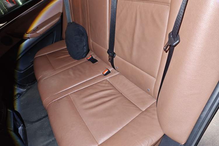 Used BMW X5 2011 xDrive35i Leading Model Left Rear Seat