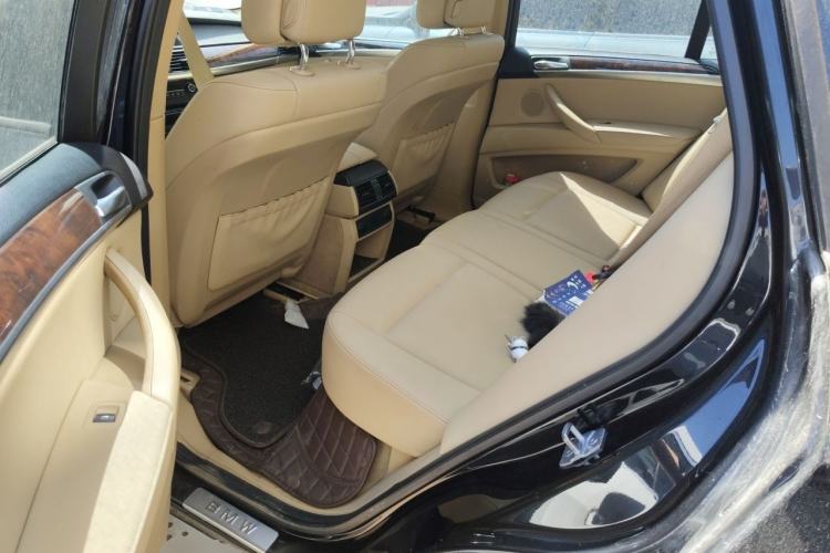 Used BMW X5 2011 xDrive35i Leading Model Left Rear Seat