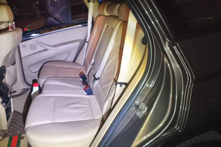 Used BMW X5 2011 xDrive35i Leading Model Left Rear Seat