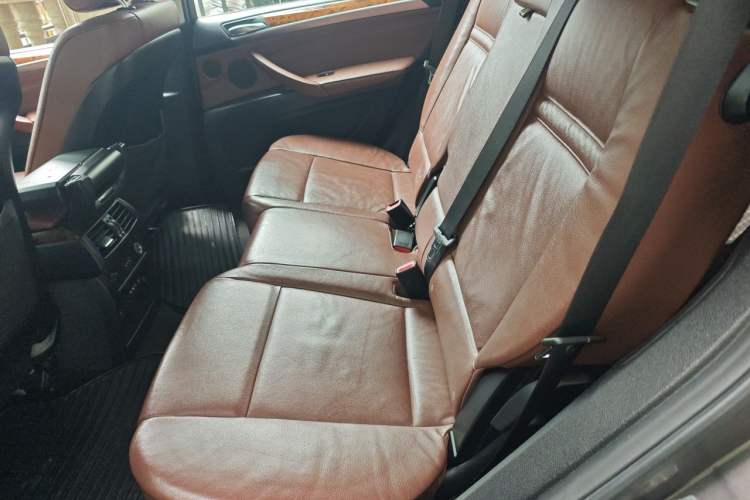 Used BMW X5 2011 xDrive35i Luxury Model Left Rear Seat