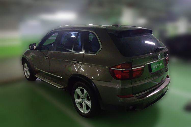 Used BMW X5 2011 xDrive35i Leading Model Rear Left 45 Deg