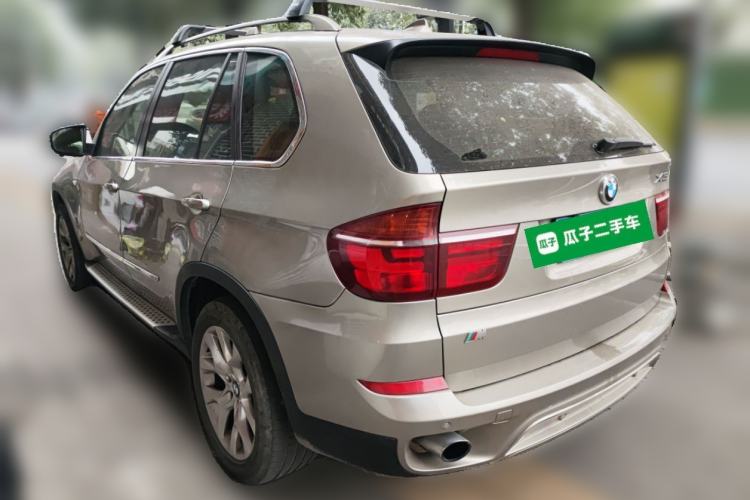 Used BMW X5 2011 xDrive35i Luxury Model Rear Left 45 Deg