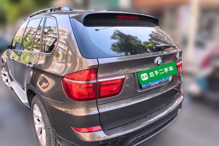 Used BMW X5 2011 xDrive35i U.S. specification Rear Left 45 Deg