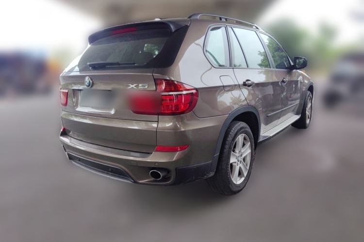 Used BMW X5 2011 xDrive35i Leading Model Rear Right 45 Deg