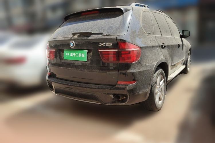 Used BMW X5 2011 xDrive35i Leading Model Rear Right 45 Deg
