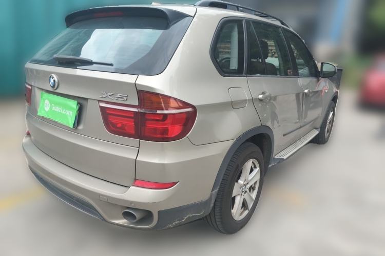 Used BMW X5 2011 xDrive35i Leading Model Rear Right 45 Deg