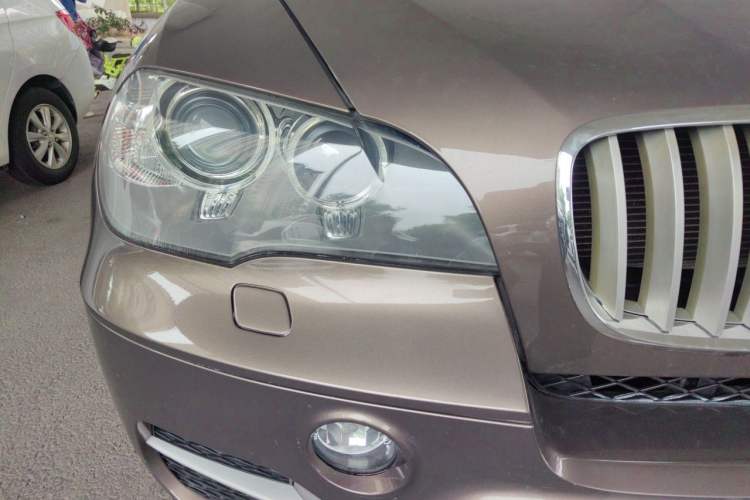 Used BMW X5 2011 xDrive35i Leading Model Right Front Headlight
