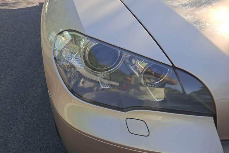 Used BMW X5 2011 xDrive35i Leading Model Right Front Headlight