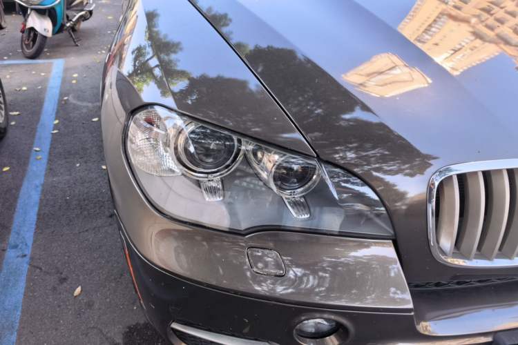 Used BMW X5 2011 xDrive35i U.S. specification Right Front Headlight