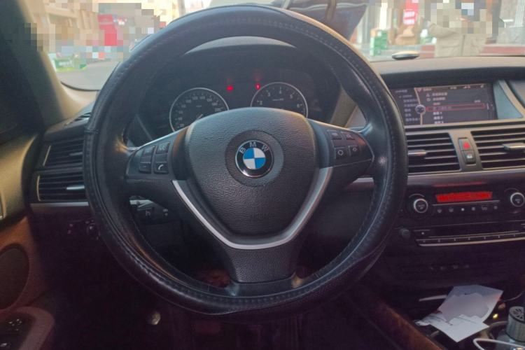 Used BMW X5 2011 xDrive35i Luxury Model Steering Wheel