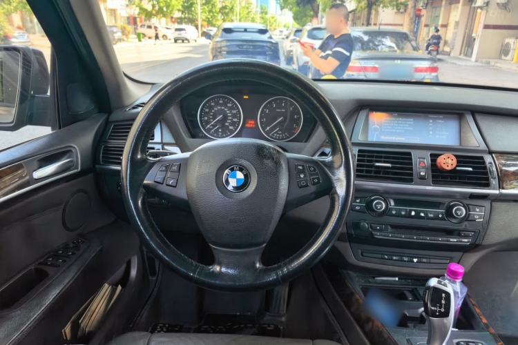Used BMW X5 2011 xDrive35i U.S. specification Steering Wheel
