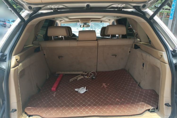 Used BMW X5 2011 xDrive35i Leading Model Trunk