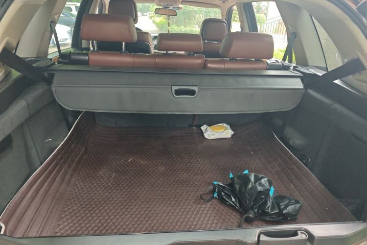 Used BMW X5 2011 xDrive35i Luxury Model Trunk