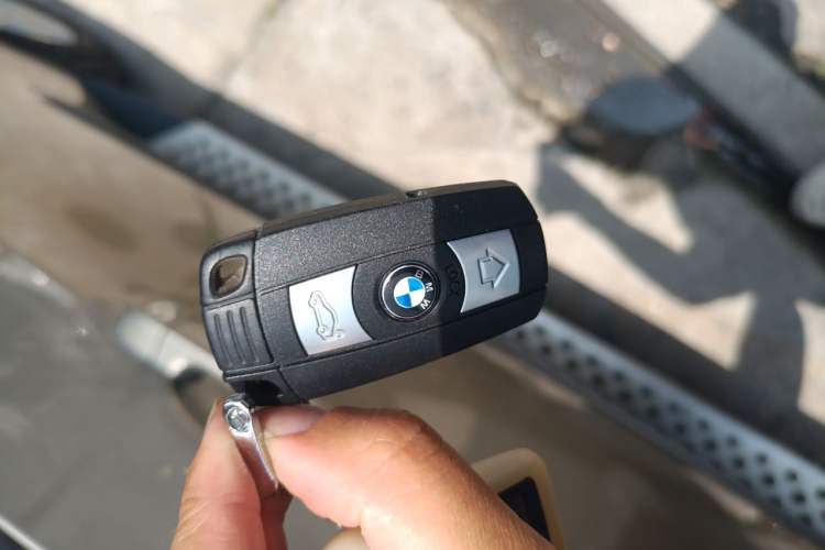 Used BMW X5 2011 xDrive35i Leading Model Vehicle Key