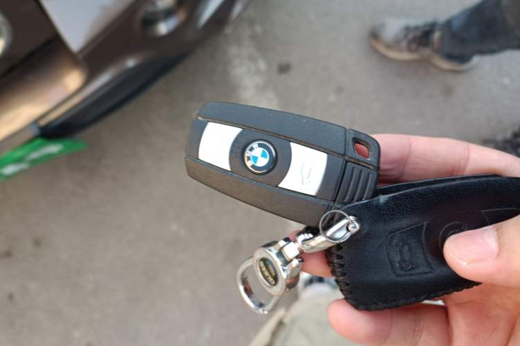 Used BMW X5 2011 xDrive35i Luxury Model Vehicle Key