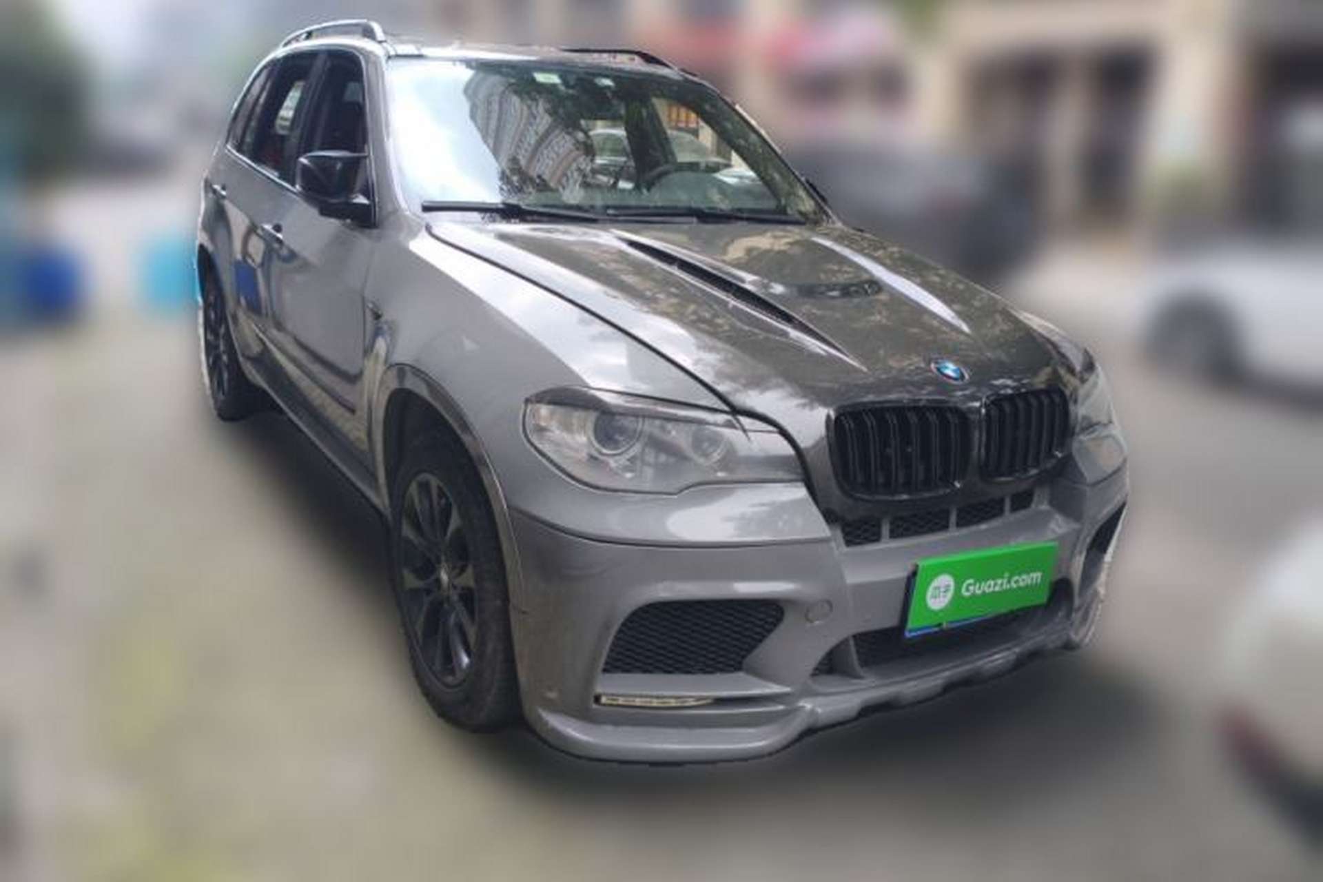Used BMW X5 2011 xDrive35i U.S. specification Front Right 45 Deg