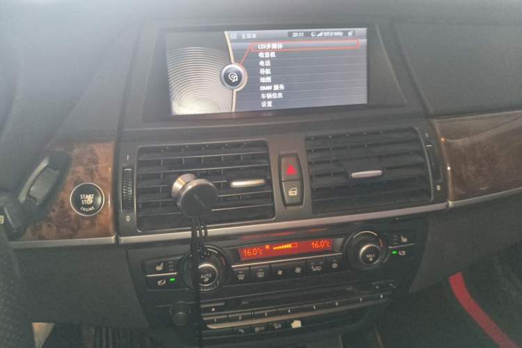 Used BMW X5 2011 xDrive35i Luxury Model Audio And AC Panel